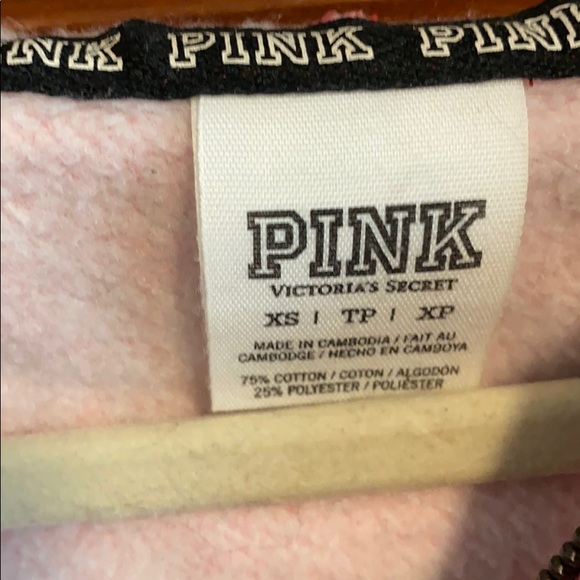 VS PINK Sweatshirt Hoodie - Picture 2 of 4